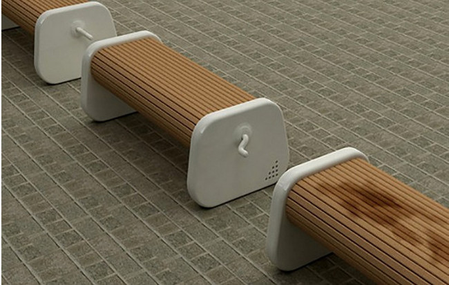 01- Benches that you can turn to always have a dry seat